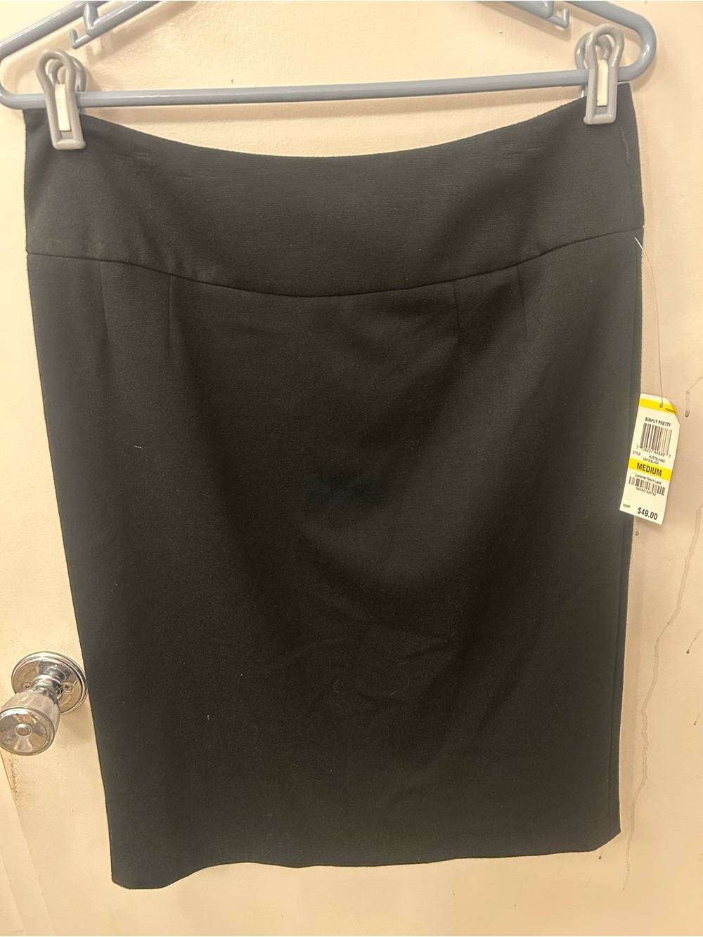 JM Collection Classic Black Pencil Skirt